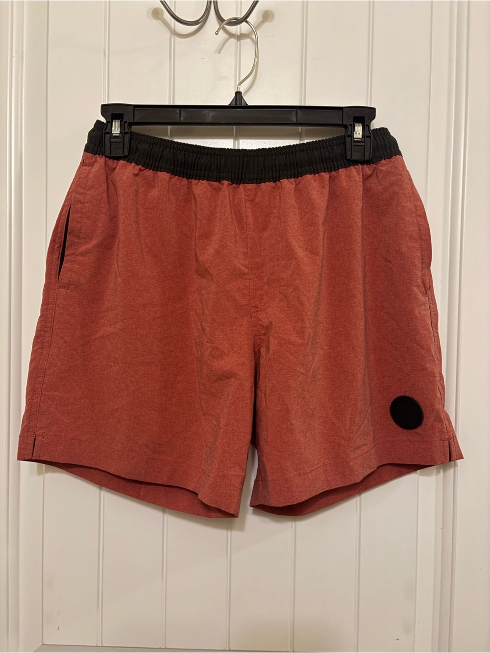 Chubbies Shorts Mens Small Red The Hot Links Stretch 5.5" Hybrid Travel Summer - Picture 3 of 10